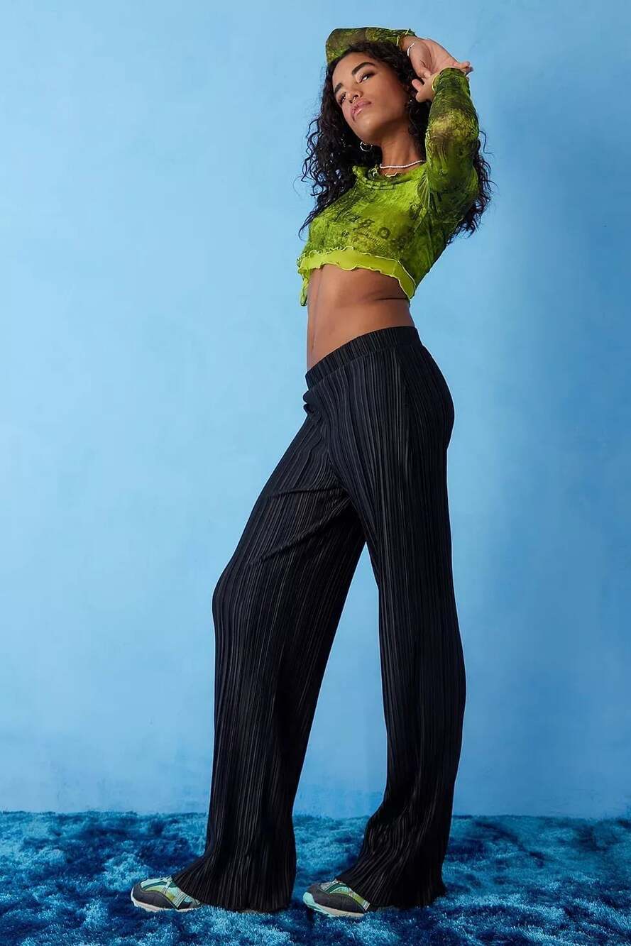 Urban Outfitters Black Plisse Straight Leg Trousers Size M